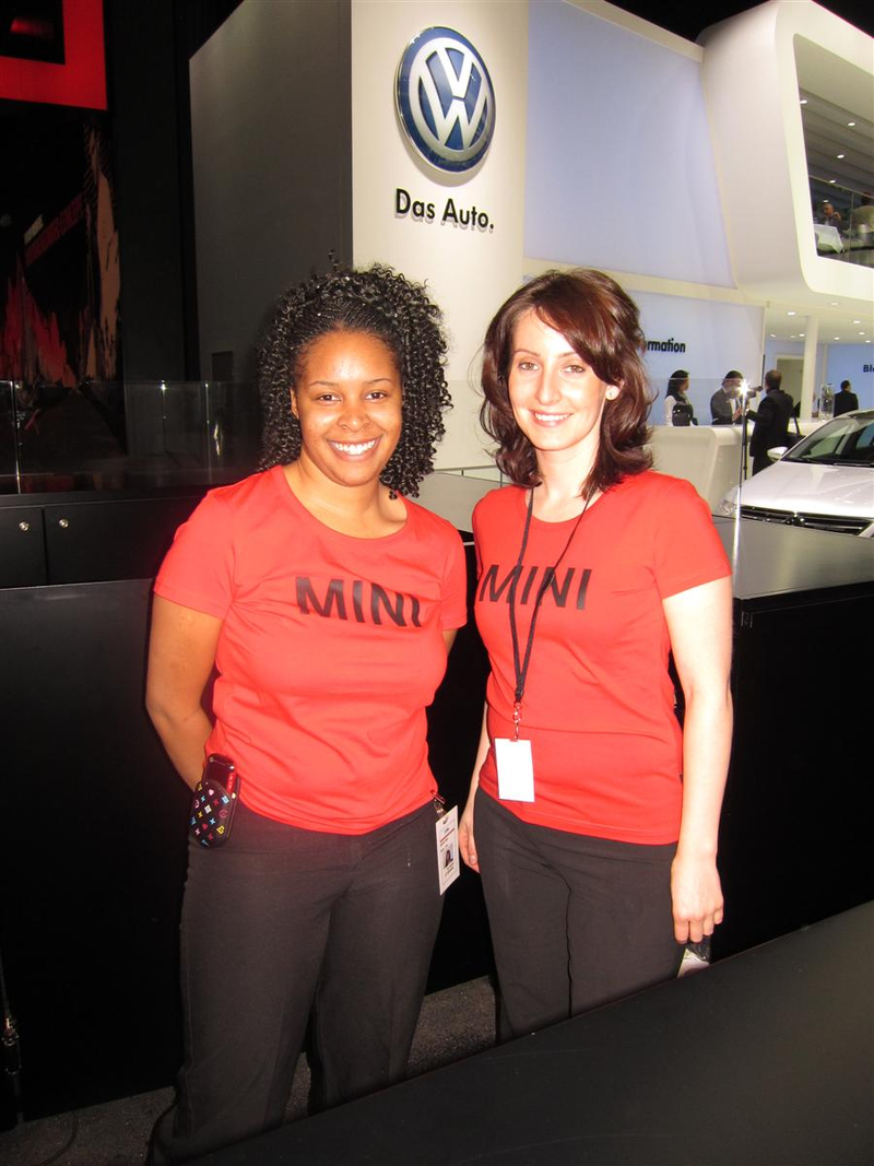 Illustration for article titled Booth Professionals of the 2010 Detroit Auto Show